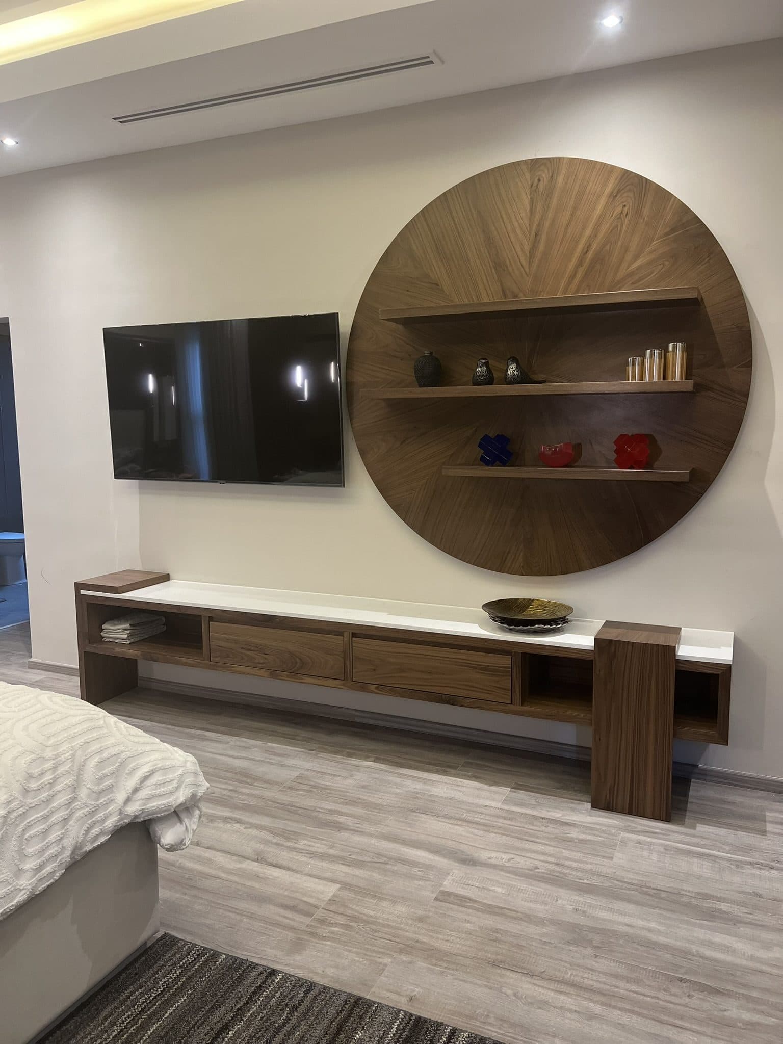 Mueble de TV 01 a medida por Molbani