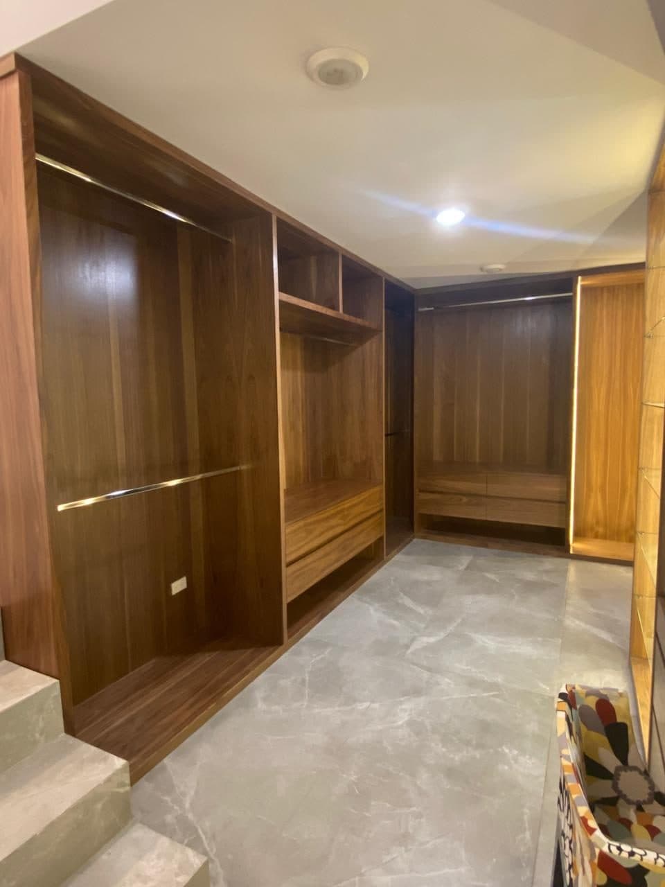 Vestidor 11 — vestidor a medida por Molbani